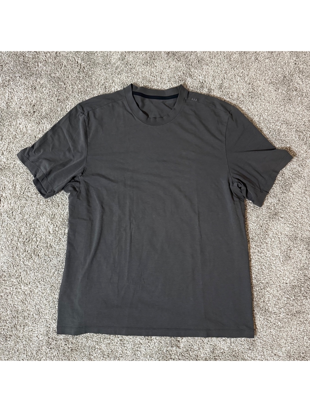 Lululemon Men's Charcoal Gray Crew Neck T-Shirt